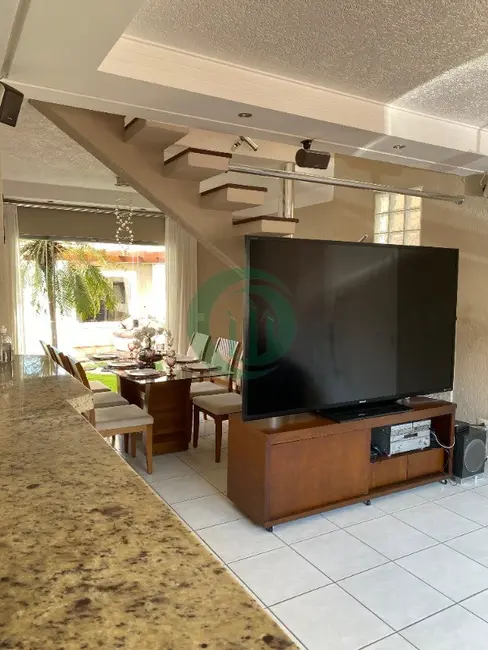 Foto 6 de Casa com 3 quartos à venda, 256m2 em Vila Pires, Santo Andre - SP