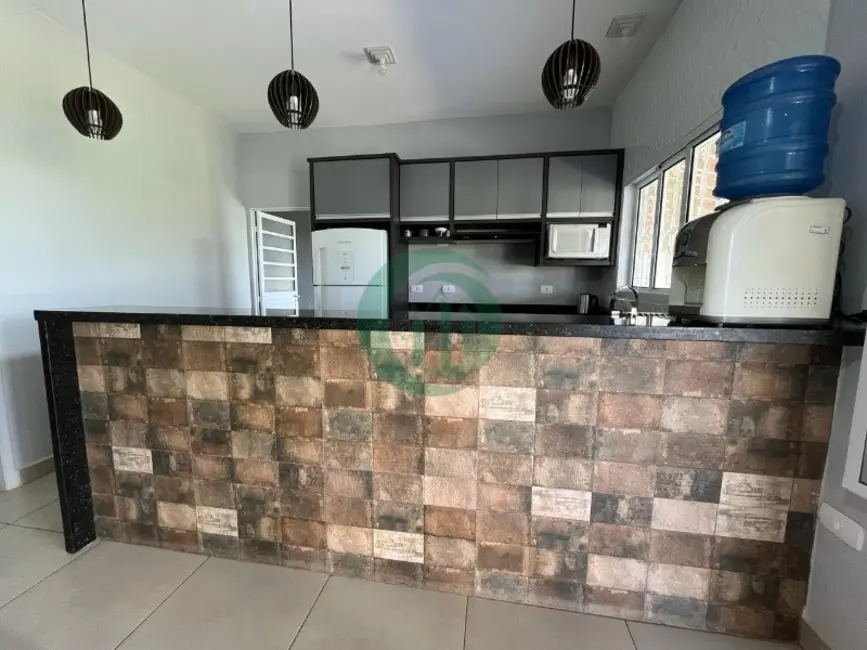 Chácara com 3 quartos à venda, 180m2 em Dona Catarina, Mairinque - SP - imagem 4 Foto 4 de Chácara com 3 quartos à venda, 180m2 em Dona Catarina, Mairinque - SP