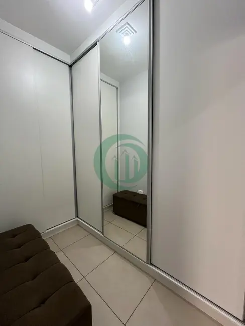 Chácara com 3 quartos à venda, 180m2 em Dona Catarina, Mairinque - SP - imagem 9 Foto 9 de Chácara com 3 quartos à venda, 180m2 em Dona Catarina, Mairinque - SP