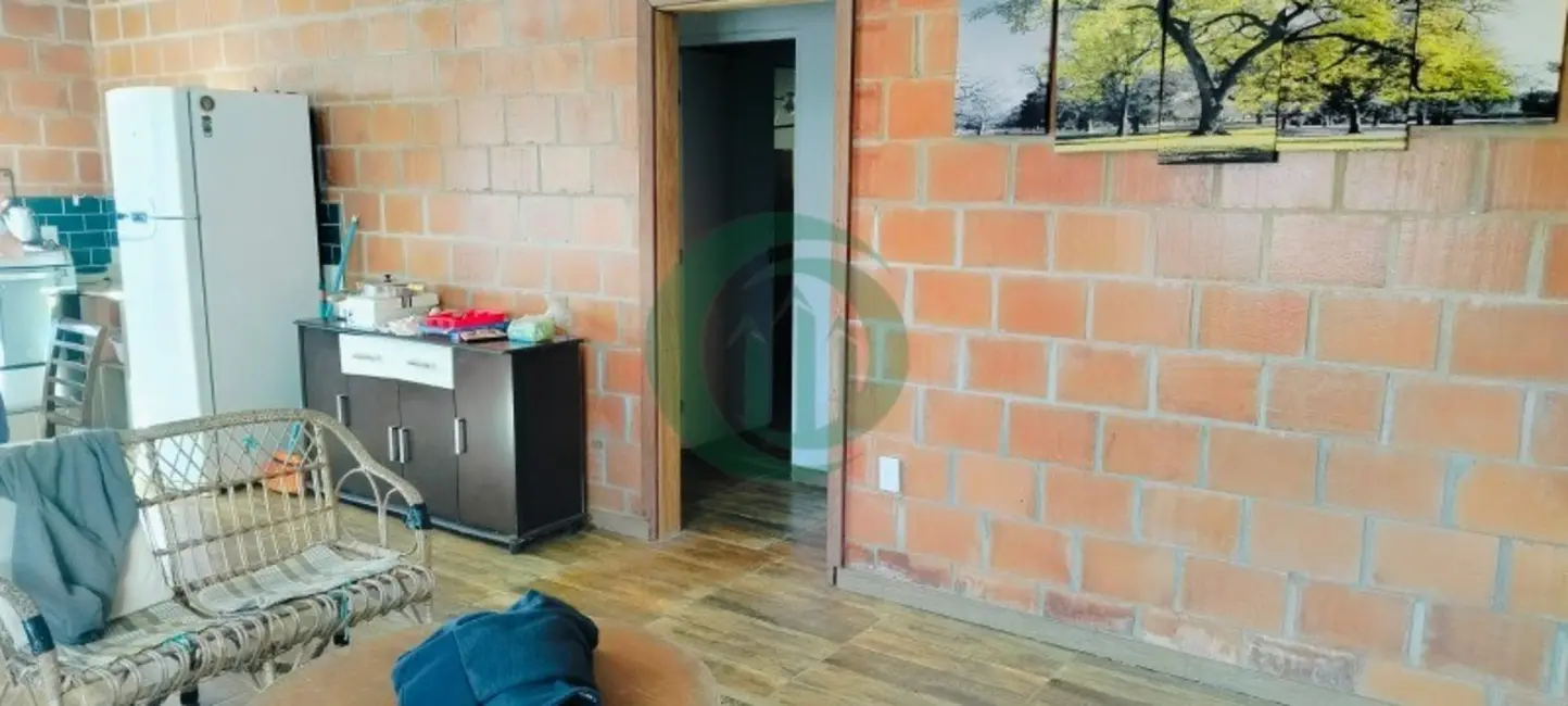 Chácara com 3 quartos à venda, 90m2 em Toledo - MG - imagem 3 Foto 3 de Chácara com 3 quartos à venda, 90m2 em Toledo - MG