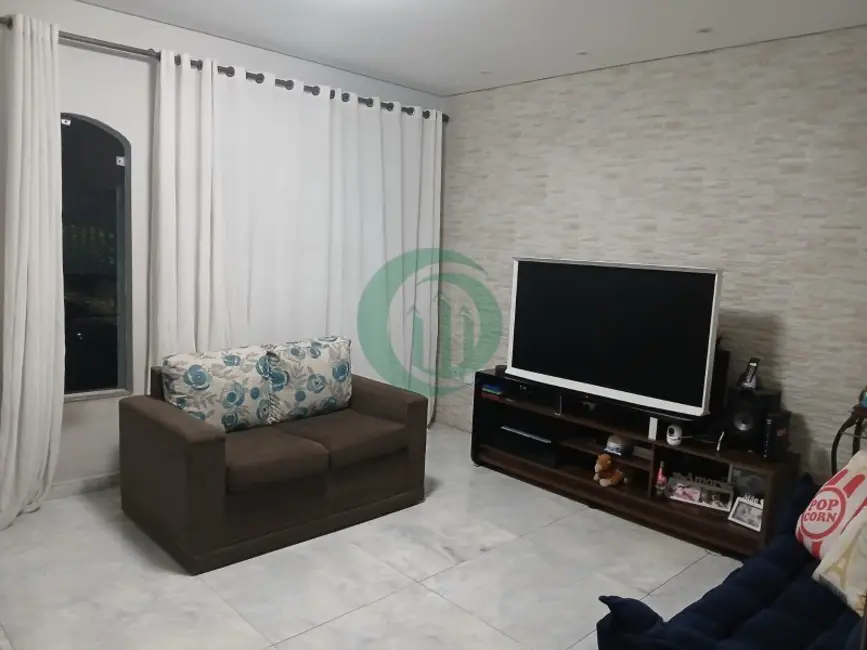 Casa com 3 quartos à venda, 171m2 em Vila Homero Thon, Santo Andre - SP - imagem 2 Foto 2 de Casa com 3 quartos à venda, 171m2 em Vila Homero Thon, Santo Andre - SP