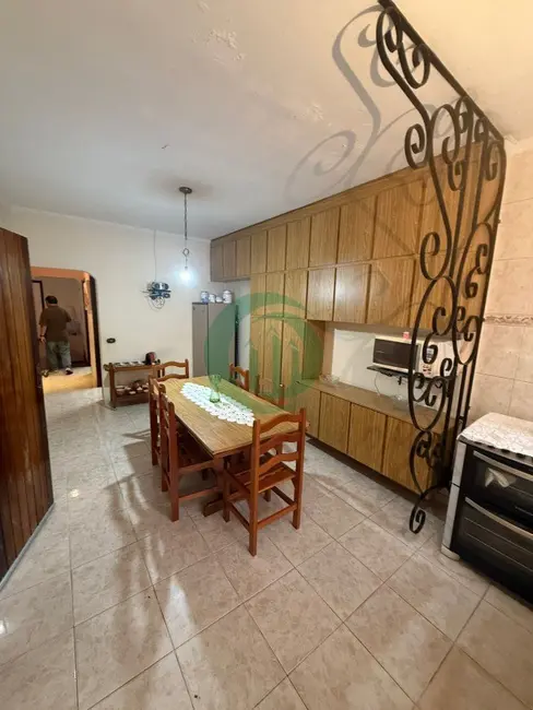 Foto 8 de Casa com 2 quartos à venda e para alugar, 171m2 em Campestre, Santo Andre - SP