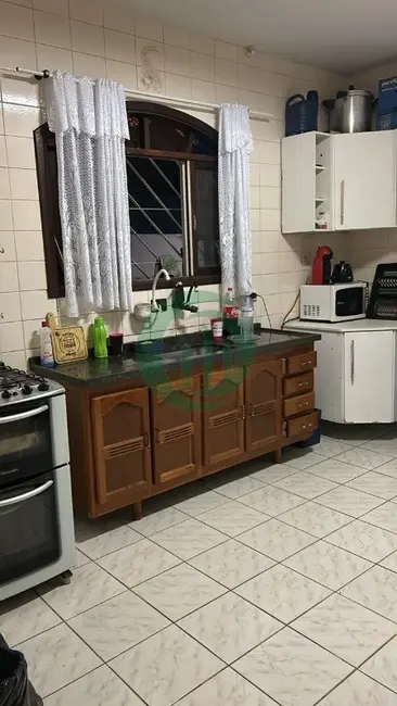 Foto 5 de Casa com 2 quartos à venda, 90m2 em Itanhaem - SP