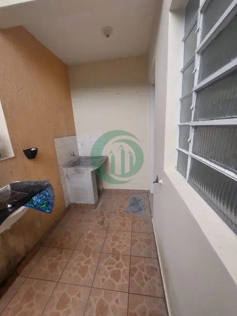 Foto 7 de Casa com 1 quarto para alugar, 35m2 em Vila Mazzei, Santo Andre - SP