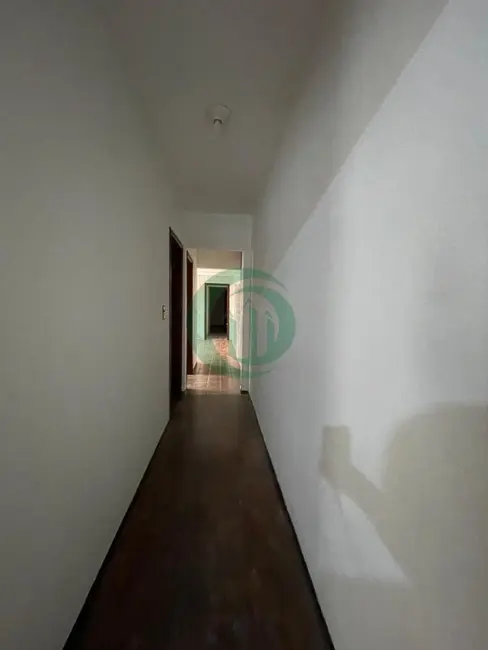 Casa com 2 quartos para alugar, 130m2 em Vila Pires, Santo Andre - SP - imagem 4 Foto 4 de Casa com 2 quartos para alugar, 130m2 em Vila Pires, Santo Andre - SP