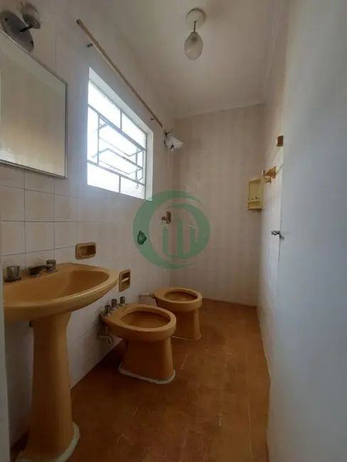 Foto 9 de Casa com 3 quartos para alugar, 200m2 em Vila Humaitá, Santo Andre - SP