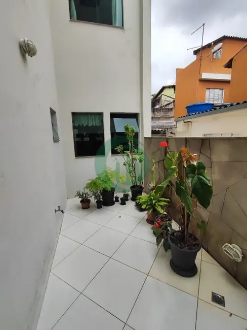 Foto 9 de Casa com 3 quartos à venda, 284m2 em Jardim Las Vegas, Santo Andre - SP