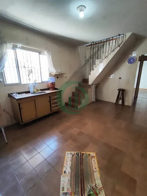 Casa com 4 quartos à venda, 173m2 em Jardim do Estádio, Santo Andre - SP - imagem 3 Foto 3 de Casa com 4 quartos à venda, 173m2 em Jardim do Estádio, Santo Andre - SP