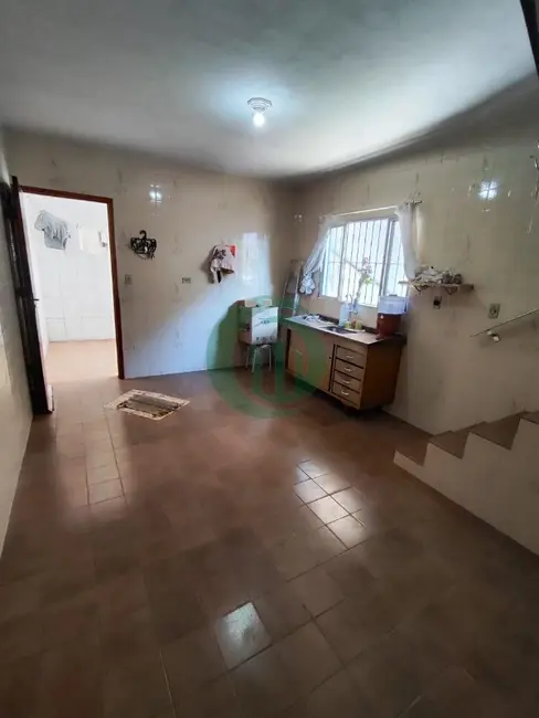 Casa com 4 quartos à venda, 173m2 em Jardim do Estádio, Santo Andre - SP - imagem 4 Foto 4 de Casa com 4 quartos à venda, 173m2 em Jardim do Estádio, Santo Andre - SP