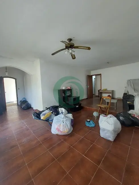 Foto 2 de Casa com 3 quartos para alugar, 180m2 em Vila Valparaíso, Santo Andre - SP