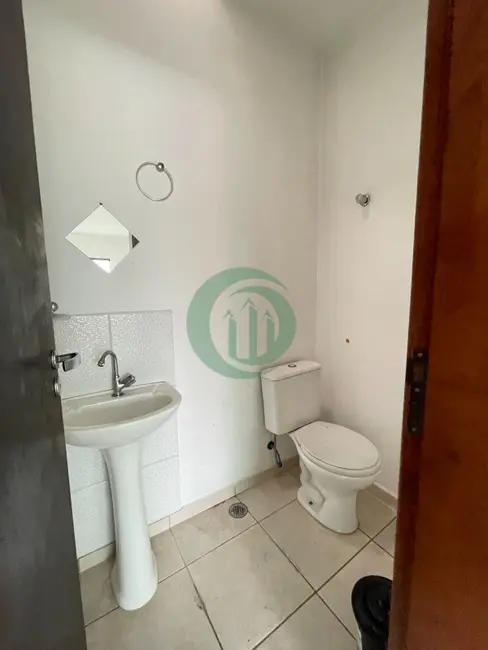 Foto 2 de Sala Comercial para alugar, 30m2 em Vila Apiaí, Santo Andre - SP
