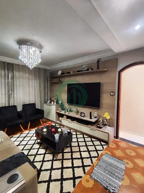 Foto 4 de Casa com 3 quartos à venda, 219m2 em Condomínio Maracanã, Santo Andre - SP