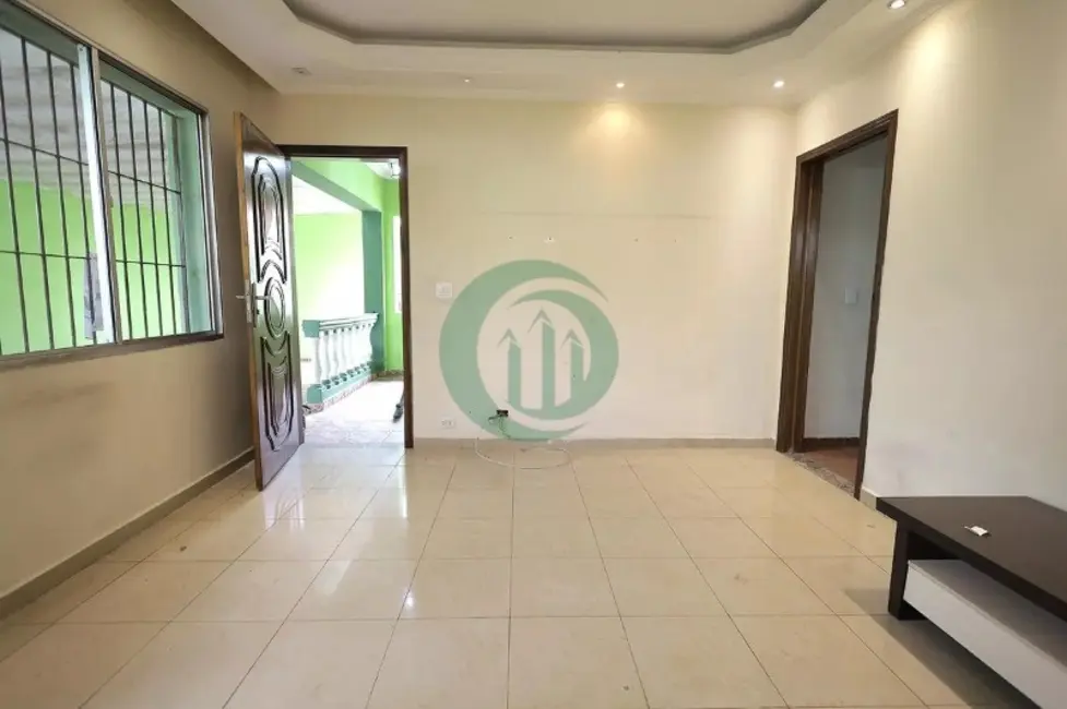 Foto 2 de Casa com 3 quartos para alugar, 200m2 em Vila Pires, Santo Andre - SP