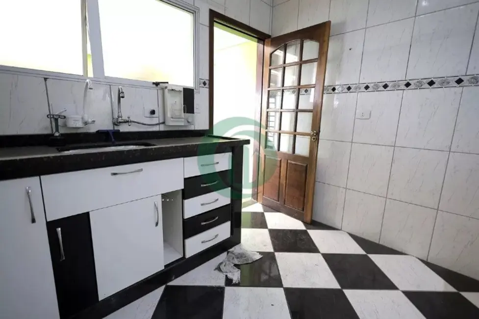Foto 4 de Casa com 3 quartos para alugar, 200m2 em Vila Pires, Santo Andre - SP