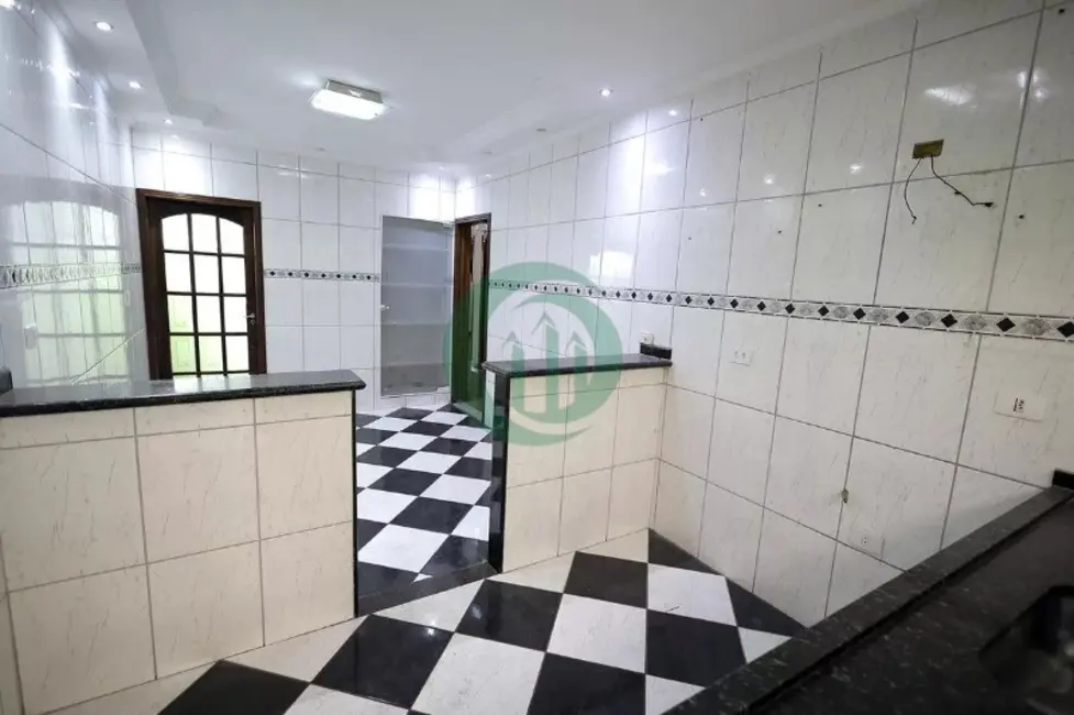 Foto 5 de Casa com 3 quartos para alugar, 200m2 em Vila Pires, Santo Andre - SP