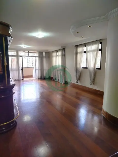 Foto 3 de Apartamento com 3 quartos à venda, 250m2 em Vila Bastos, Santo Andre - SP