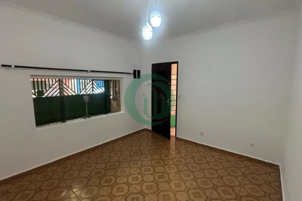 Foto 1 de Casa com 2 quartos para alugar, 80m2 em Vila América, Santo Andre - SP