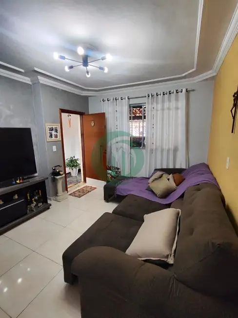 Foto 6 de Casa com 3 quartos à venda, 194m2 em Parque Gerassi, Santo Andre - SP