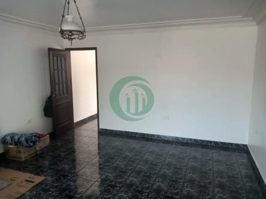 Casa com 2 quartos à venda, 209m2 em Vila Luzita, Santo Andre - SP - imagem 8 Foto 8 de Casa com 2 quartos à venda, 209m2 em Vila Luzita, Santo Andre - SP