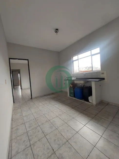Casa com 2 quartos para alugar, 70m2 em Vila Suíça, Santo Andre - SP - imagem 4 Foto 4 de Casa com 2 quartos para alugar, 70m2 em Vila Suíça, Santo Andre - SP