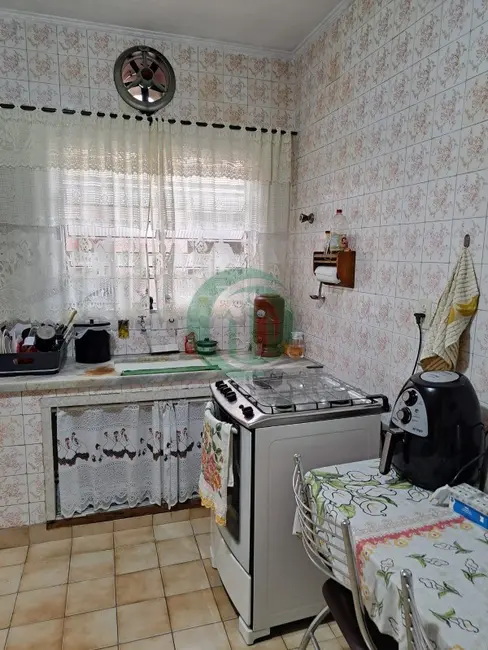 Foto 4 de Casa com 2 quartos à venda, 156m2 em Vila Luzita, Santo Andre - SP