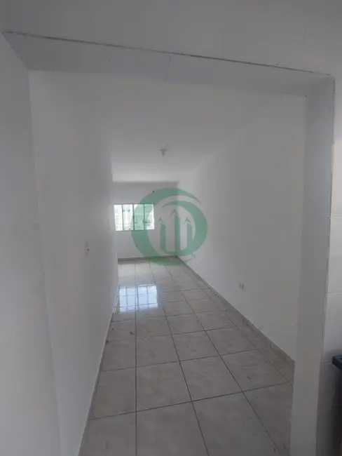 Foto 2 de Casa com 2 quartos para alugar, 50m2 em Vila Marina, Santo Andre - SP
