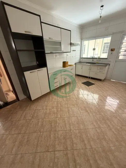 Foto 5 de Casa com 6 quartos à venda, 204m2 em Jardim do Estádio, Santo Andre - SP