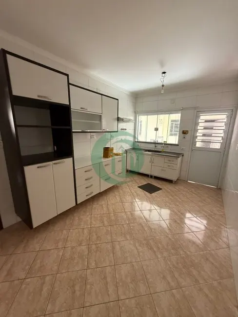 Foto 6 de Casa com 6 quartos à venda, 204m2 em Jardim do Estádio, Santo Andre - SP