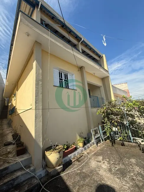 Foto 1 de Casa com 6 quartos à venda, 204m2 em Jardim do Estádio, Santo Andre - SP