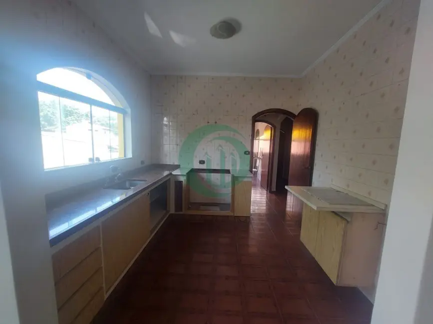 Casa com 3 quartos para alugar, 140m2 em Vila Pires, Santo Andre - SP - imagem 4 Foto 4 de Casa com 3 quartos para alugar, 140m2 em Vila Pires, Santo Andre - SP