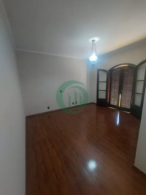 Casa com 3 quartos para alugar, 140m2 em Vila Pires, Santo Andre - SP - imagem 9 Foto 9 de Casa com 3 quartos para alugar, 140m2 em Vila Pires, Santo Andre - SP