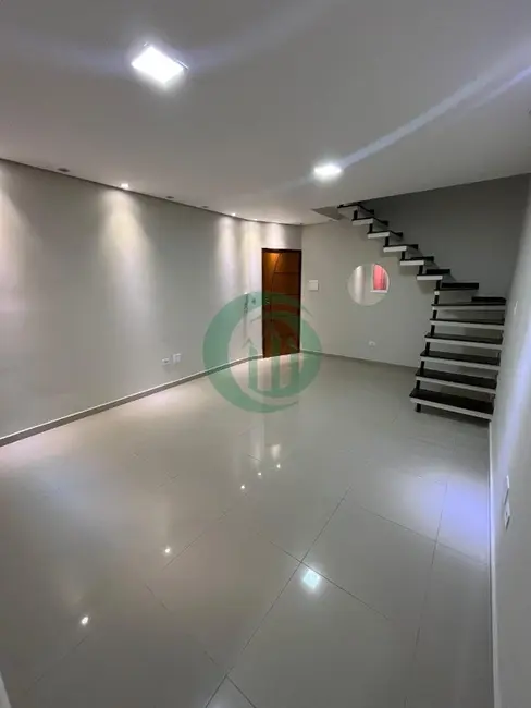 Foto 1 de Apartamento com 2 quartos para alugar, 110m2 em Jardim Guarará, Santo Andre - SP