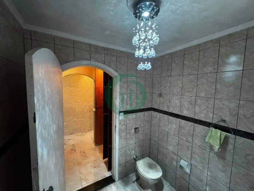 Foto 8 de Casa com 3 quartos para alugar, 180m2 em Cidade São Jorge, Santo Andre - SP