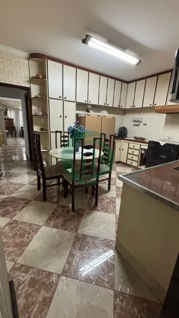 Foto 5 de Casa com 3 quartos à venda, 238m2 em Vila Cecília Maria, Santo Andre - SP