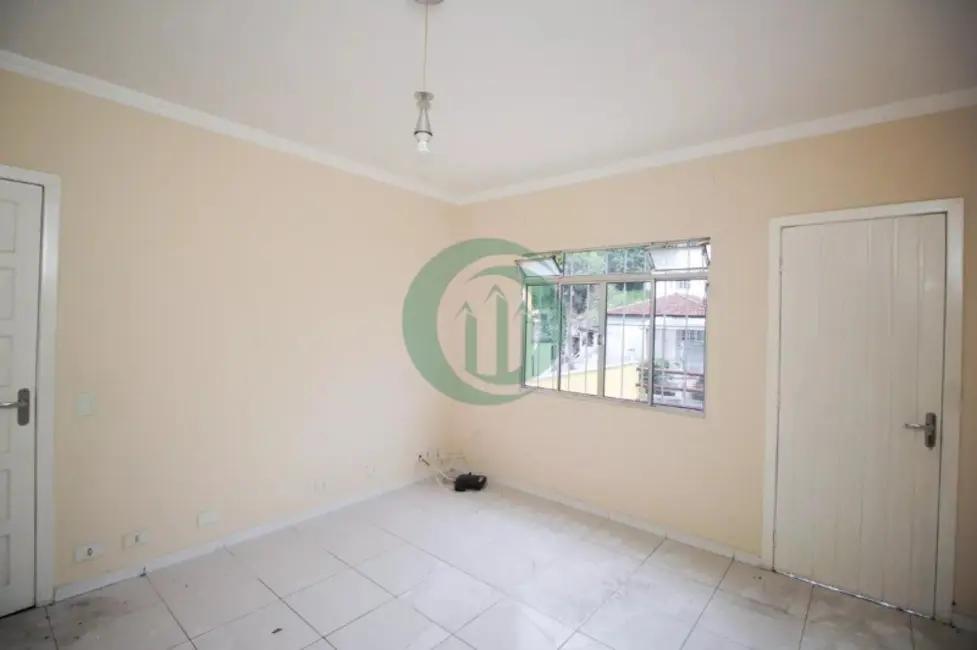 Foto 2 de Casa com 2 quartos para alugar, 200m2 em Vila Tibiriçá, Santo Andre - SP