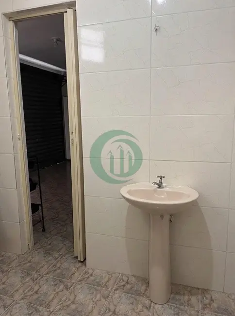 Foto 4 de Sala Comercial para alugar, 30m2 em Condomínio Maracanã, Santo Andre - SP