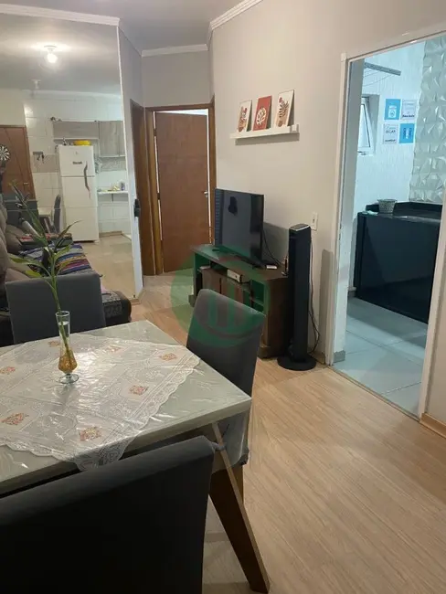 Foto 2 de Apartamento com 2 quartos à venda, 40m2 em Jardim Ipanema, Santo Andre - SP