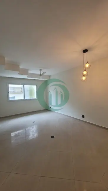 Foto 3 de Casa de Condomínio com 3 quartos à venda, 155m2 em Vila Eldízia, Santo Andre - SP