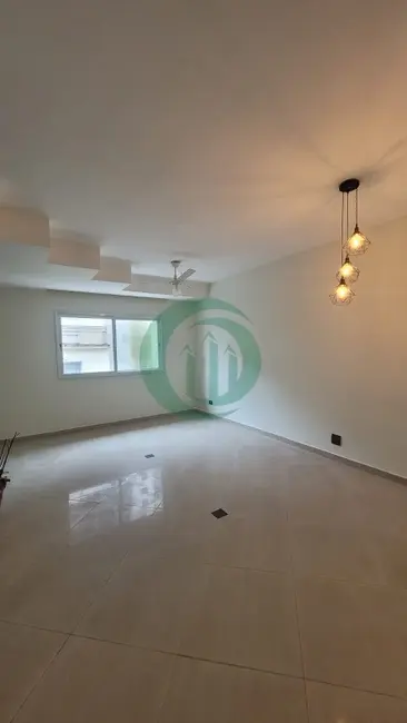 Foto 1 de Casa de Condomínio com 3 quartos à venda, 155m2 em Vila Eldízia, Santo Andre - SP