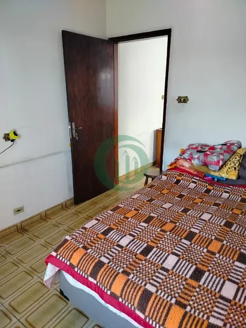 Casa com 2 quartos à venda, 154m2 em Jardim Ipanema, Santo Andre - SP - imagem 7 Foto 7 de Casa com 2 quartos à venda, 154m2 em Jardim Ipanema, Santo Andre - SP