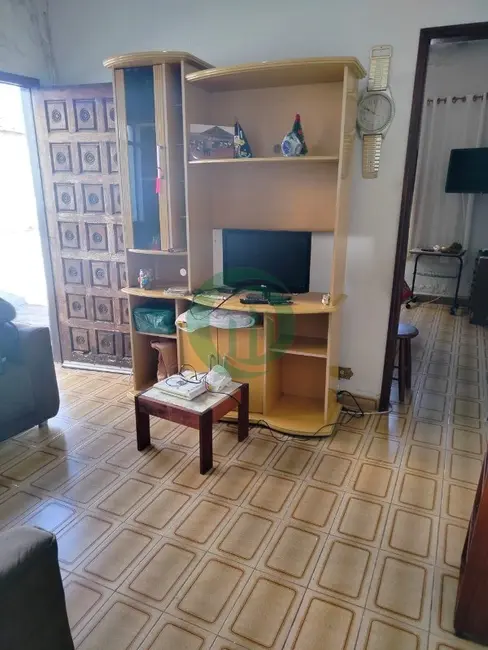 Casa com 2 quartos à venda, 154m2 em Jardim Ipanema, Santo Andre - SP - imagem 2 Foto 2 de Casa com 2 quartos à venda, 154m2 em Jardim Ipanema, Santo Andre - SP