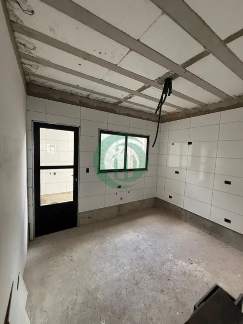 Casa com 2 quartos à venda, 95m2 em Vila Linda, Santo Andre - SP - imagem 3 Foto 3 de Casa com 2 quartos à venda, 95m2 em Vila Linda, Santo Andre - SP