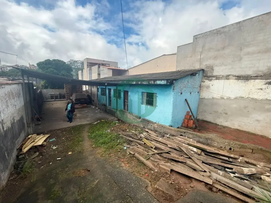 Terreno / Lote à venda, 250m2 em Vila Guaraciaba, Santo Andre - SP - imagem 2 Foto 2 de Terreno / Lote à venda, 250m2 em Vila Guaraciaba, Santo Andre - SP