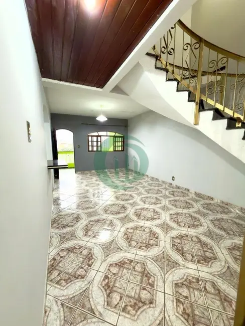 Foto 1 de Casa com 3 quartos à venda, 315m2 em Vila Vitória, Santo Andre - SP