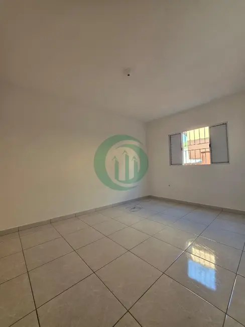 Foto 8 de Casa com 2 quartos para alugar, 70m2 em Jardim do Estádio, Santo Andre - SP