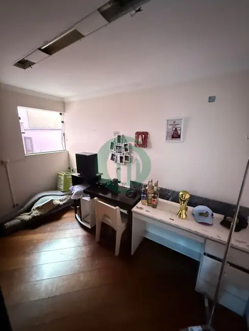 Foto 9 de Casa com 4 quartos à venda, 423m2 em Vila Pires, Santo Andre - SP