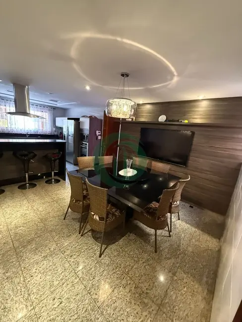 Foto 4 de Casa com 4 quartos à venda, 423m2 em Vila Pires, Santo Andre - SP