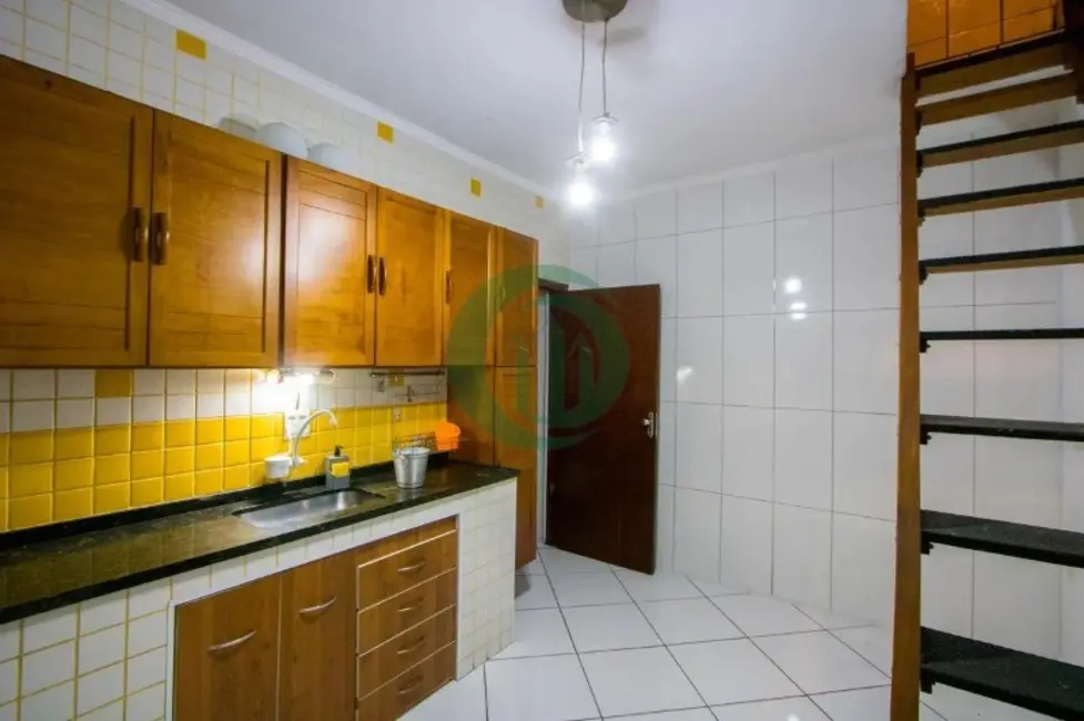 Foto 3 de Casa com 3 quartos para alugar, 100m2 em Vila Pires, Santo Andre - SP
