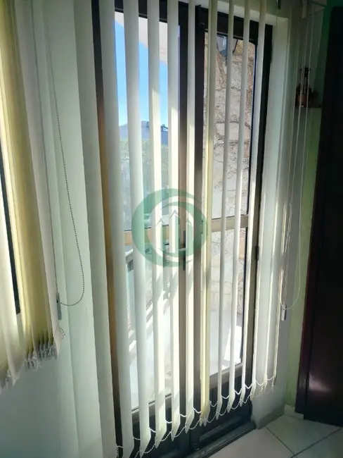 Apartamento com 3 quartos à venda, 72m2 em Vila Cecília Maria, Santo Andre - SP - imagem 4 Foto 4 de Apartamento com 3 quartos à venda, 72m2 em Vila Cecília Maria, Santo Andre - SP
