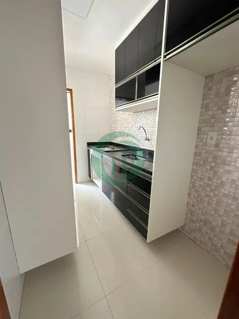 Apartamento com 2 quartos à venda, 53m2 em Jardim Santo André, Santo Andre - SP - imagem 3 Foto 3 de Apartamento com 2 quartos à venda, 53m2 em Jardim Santo André, Santo Andre - SP